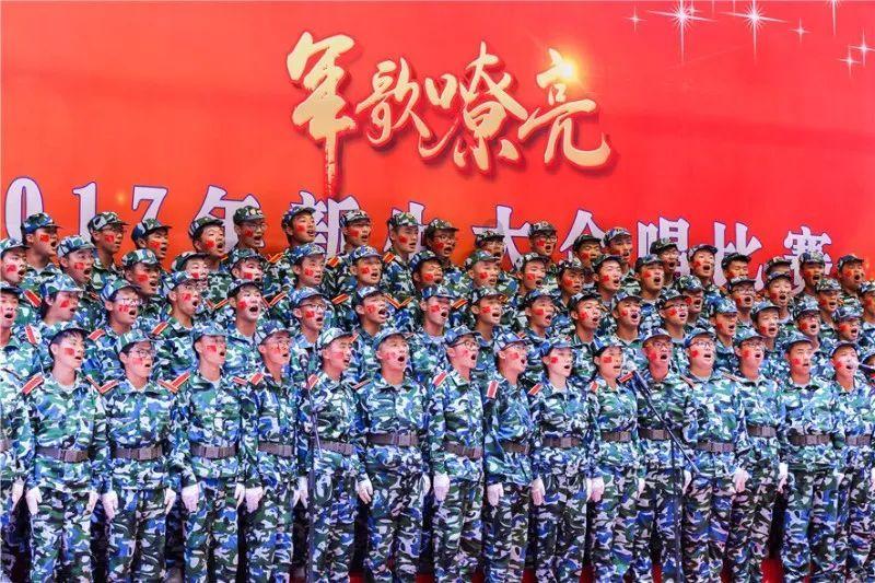 媒体人：辽宁男篮队长韩德君因感冒缺席今晚的辽粤大战